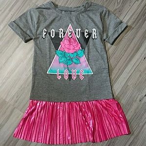 Material Girl t-shirt dress